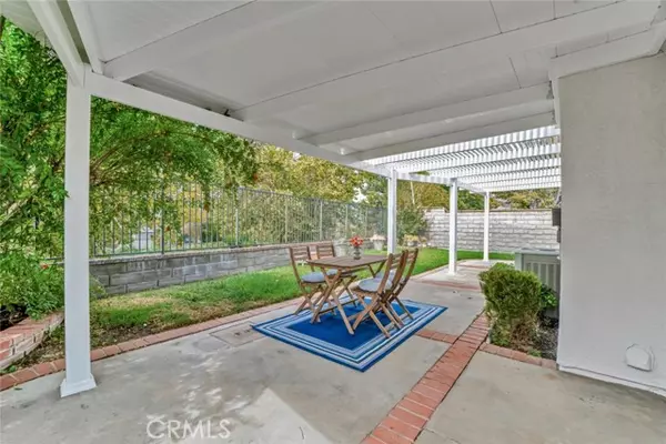 Valencia (santa Clarita), CA 91355,26347 Ivrea Place