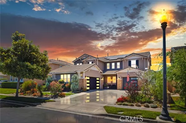 15583 N Peak Lane, Fontana, CA 92336