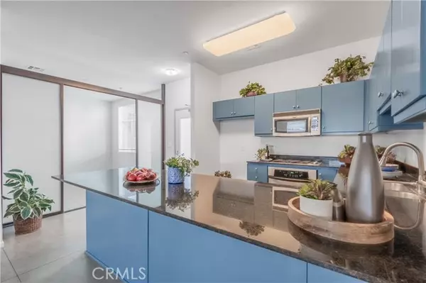 Anaheim, CA 92805,435 W Center Street #339