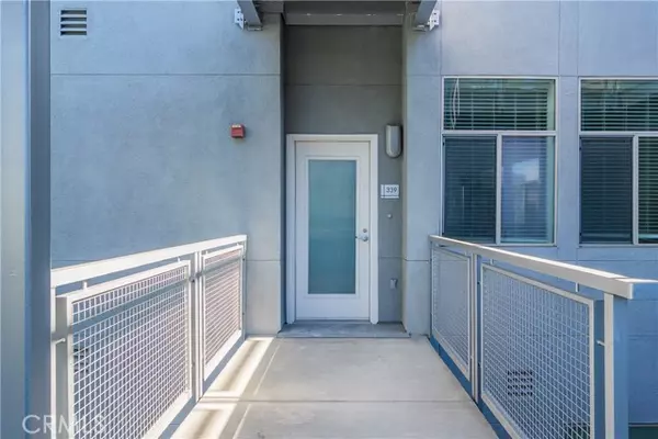 Anaheim, CA 92805,435 W Center Street #339