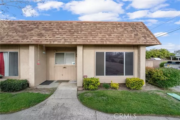 610 S Santa Fe Street #4, Hemet, CA 92543