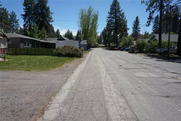 Chester, CA 96020,613 Pine Way