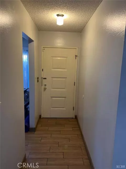 Hanford, CA 93230,1923 Emma Lee Unit A