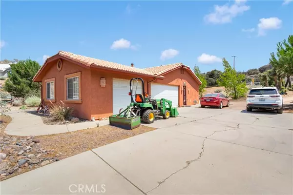 Oak Hills, CA 92344,6599 Oak Hill Road