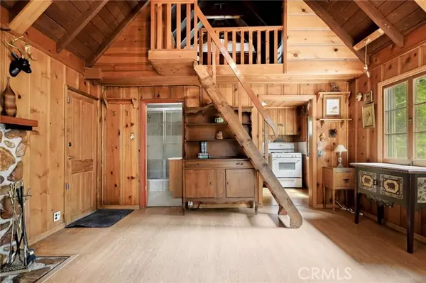 27036 State Highway 189, Blue Jay, CA 92317