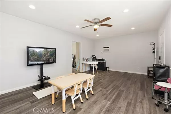 Colton, CA 92324,583 Gray Street