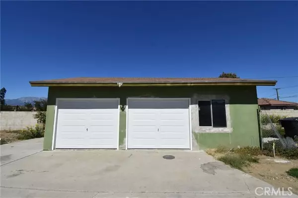 Fontana, CA 92335,9796 Hemlock Avenue