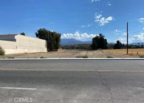 Hemet, CA 92543,608 N San Jacinto Street