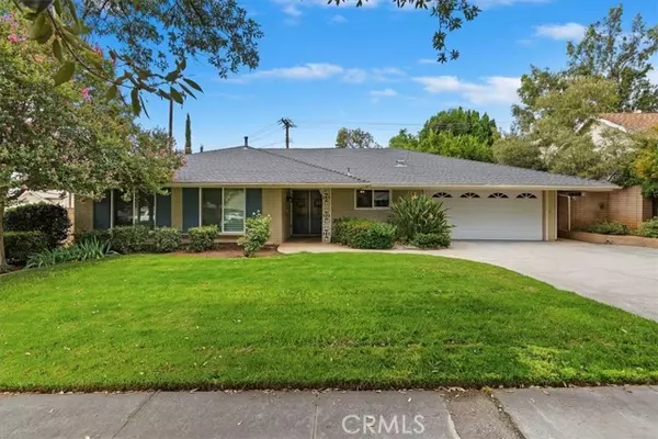 Riverside, CA 92507,837 Apache Trail