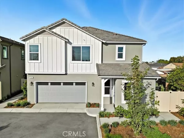 437 Willow Run Ln, Carson, CA 90745