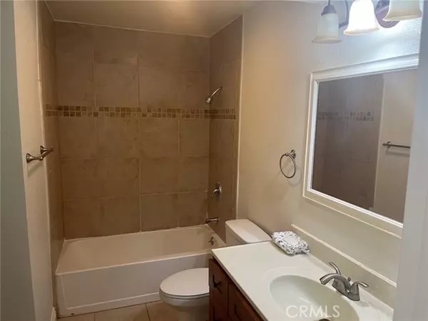 Fontana, CA 92335,17721 Upland Avenue