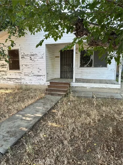 125 E Mariposa Street, Avenal, CA 93204