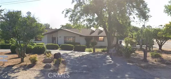 827 N Armstrong Avenue, Clovis, CA 93611