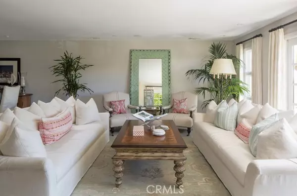 Corona Del Mar (newport Beach), CA 92625,223 Poppy