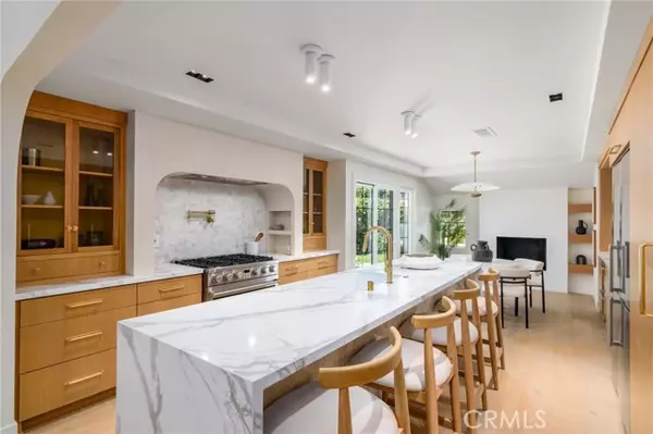 1206 Blue Gum Lane, Newport Beach, CA 92660