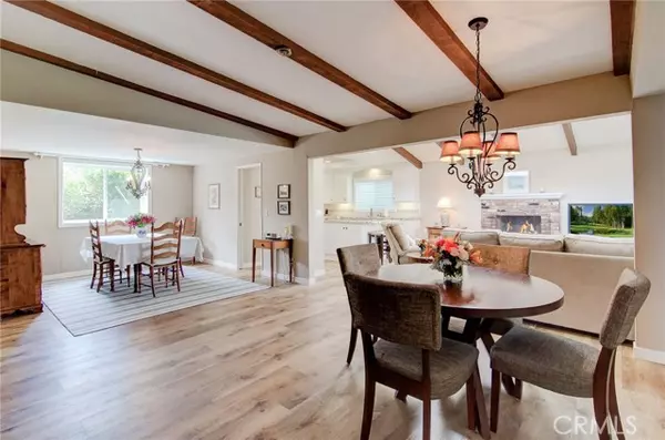 Costa Mesa, CA 92626,2871 Ellesmere Avenue