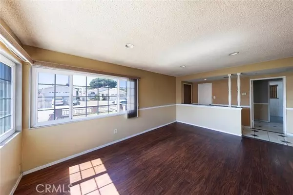 Carson, CA 90745,24420 Fries