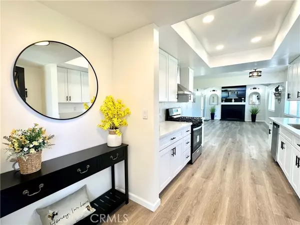 Covina, CA 91724,5164 N Mangrove Avenue