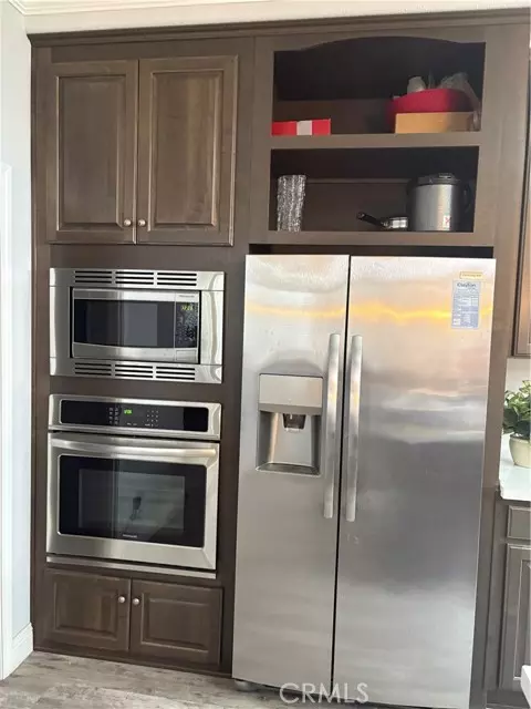 Irvine, CA 92618,14851 Jeffrey Road #107