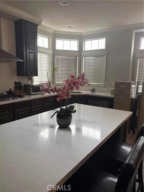 Irvine, CA 92618,14851 Jeffrey Road #107