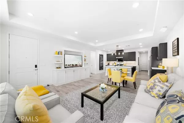 712 Trailblaze, Irvine, CA 92618