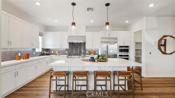 504 Sonia, Irvine, CA 92618