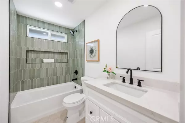 Fontana, CA 92335,15250 Holly Drive