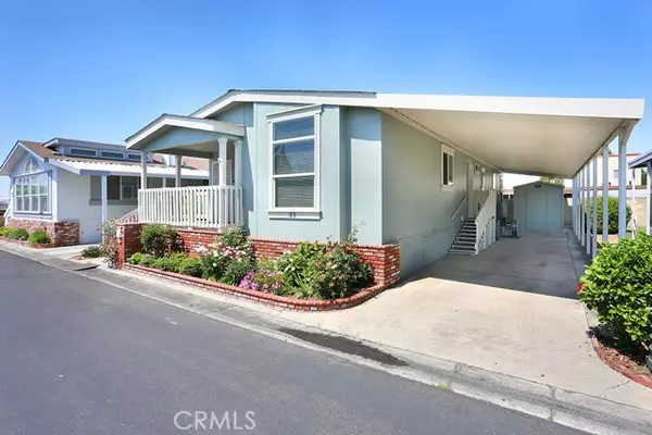 Tustin, CA 92780,33 Estrella