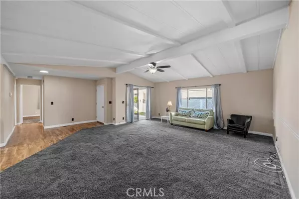 Corona, CA 92879,13381 Magnolia Avenue #172