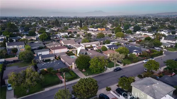 Costa Mesa, CA 92627,328 Magnolia Street