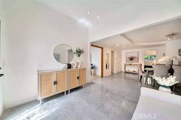 Fountain Valley, CA 92708,9015 La Linda Avenue