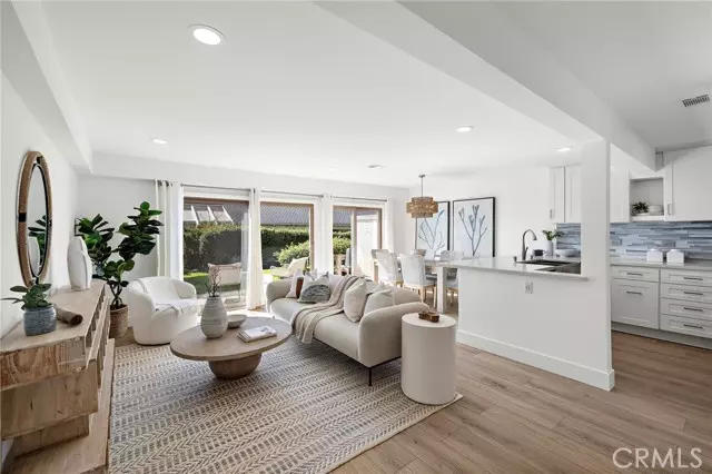 San Clemente, CA 92672,409 Avenida Adobe