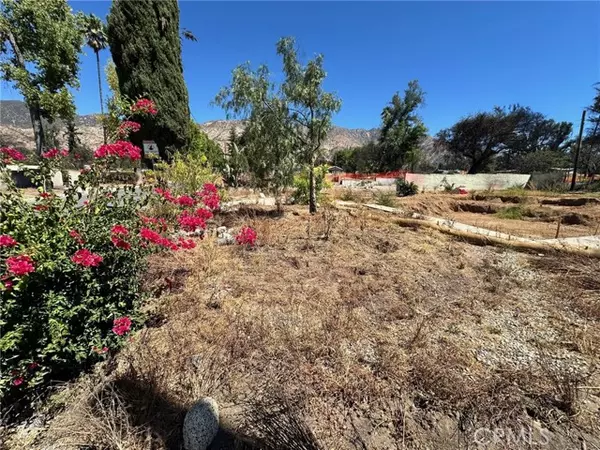 Altadena, CA 91001,3234 Raymond Avenue