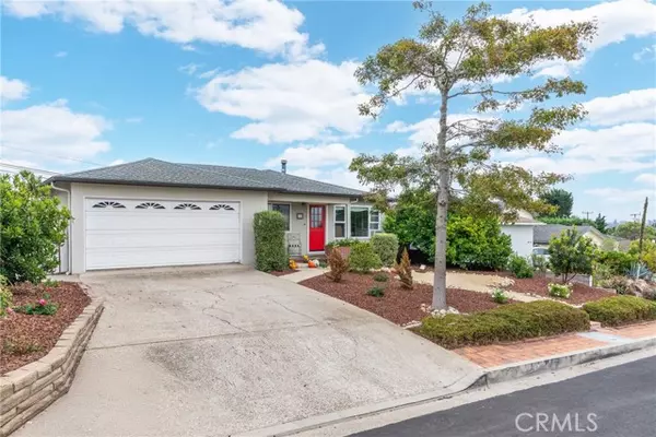 Arroyo Grande, CA 93420,182 Fair View Dr