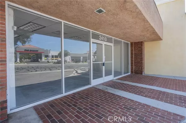 Thousand Oaks, CA 91362,2410 E Thousand Oaks Boulevard