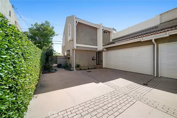 Redondo Beach, CA 90278,2012 Manhattan Beach Boulevard #2