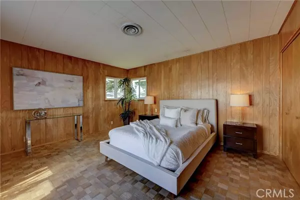 Fullerton, CA 92833,1601 W Baker Avenue