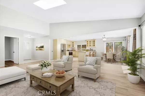 Fullerton, CA 92833,2369 Mesa Verde