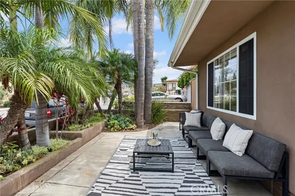 San Clemente, CA 92672,309 W Avenida Palizada