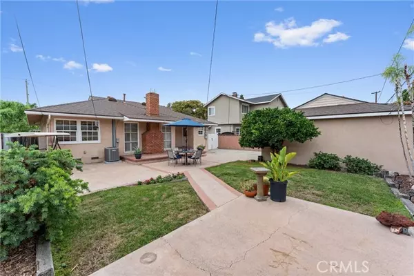 Long Beach, CA 90815,2534 Petaluma Avenue