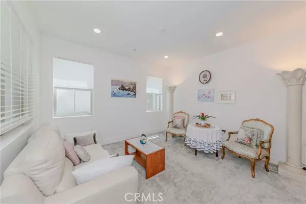 Cypress, CA 90630,7002 Citron Lane