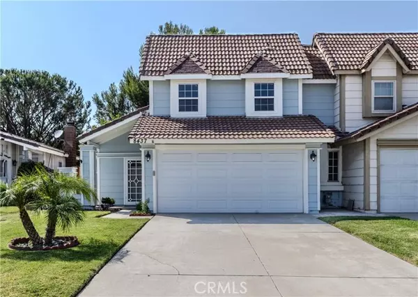 8437 E Amberwood Street, Anaheim, CA 92808