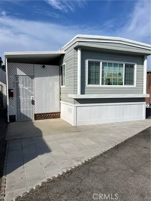 1502 E Carson Street #26, Carson, CA 90745