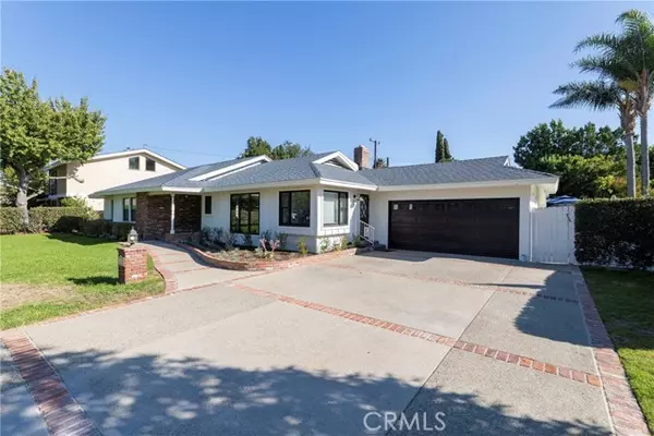 Tustin, CA 92705,18812 Oak Ridge Drive