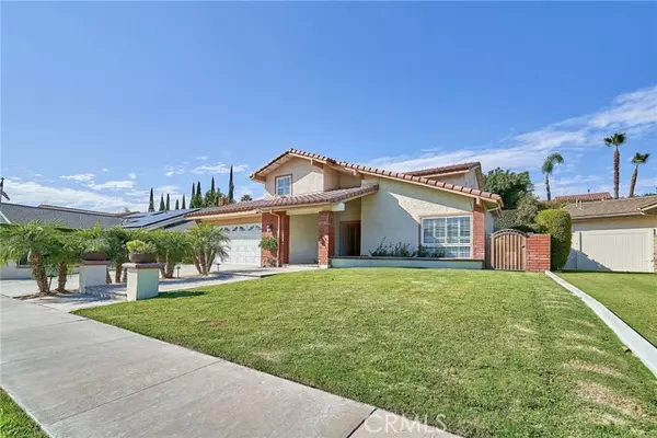 Fullerton, CA 92833,2517 Greenhill Dr