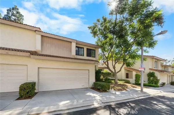 1022 Creekside Dr #198, Fullerton, CA 92833