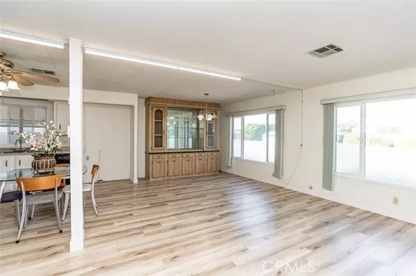 Fullerton, CA 92833,1201 W Valencia Drive #201