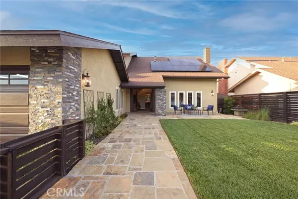 Placentia, CA 92870,237 Blanquita