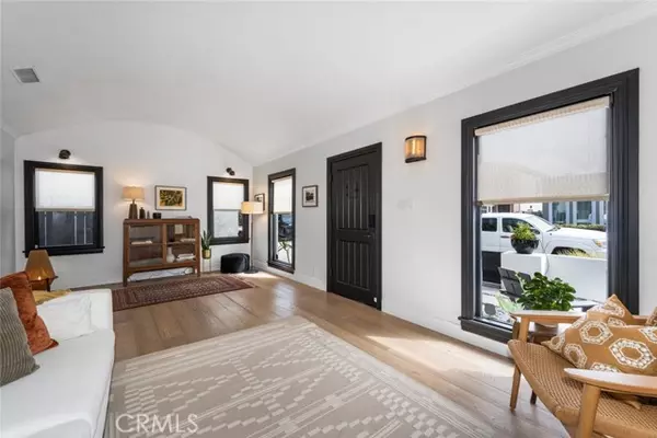 Long Beach, CA 90803,245 Covina Avenue