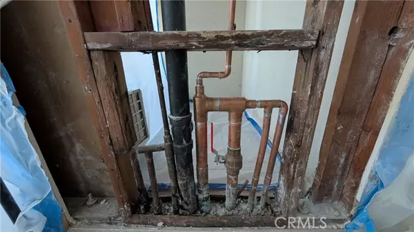 Fullerton, CA 92833,1422 Peckham